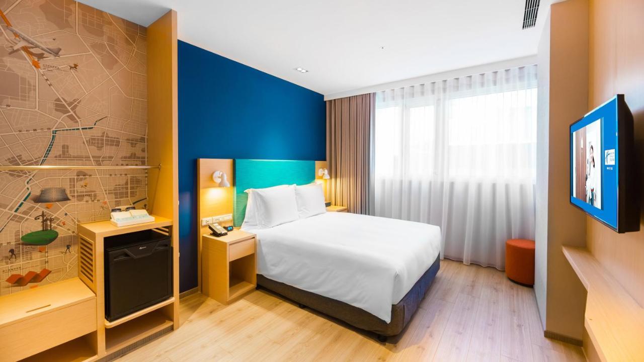Holiday Inn Express Taichung Fengchia By Ihg Εξωτερικό φωτογραφία